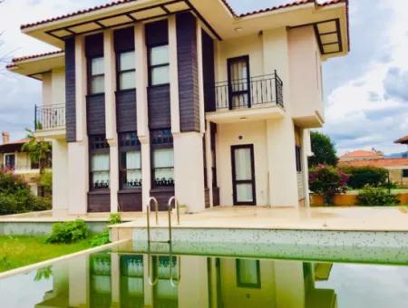 Luxusvilla  Zu Verkaufen In Dalyan Gülpinar Dv-10