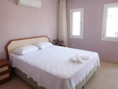 Dalyan Osmanağalar Mevkiinde Site İçerisinde Satılık Villa(Dv37)