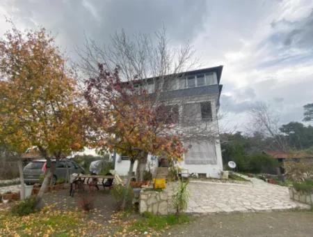 Beyobasında Satılık Villa Ve Daire Birlikte(Byk01)