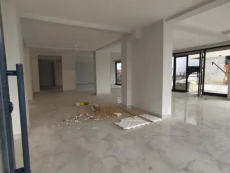 Dalamanda Satılık Sıfır Köşe Dükkan 208 M2 Merkez Konum (Dmt01)