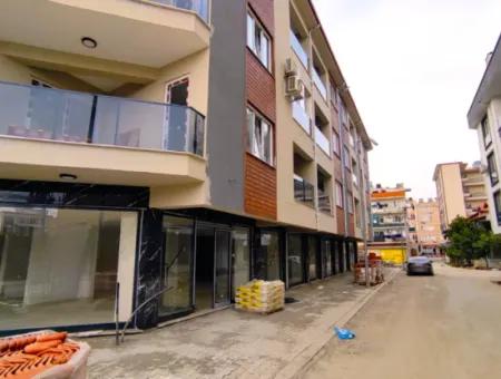 Dalamanda Satılık Sıfır Köşe Dükkan 208 M2 Merkez Konum (Dmt01)